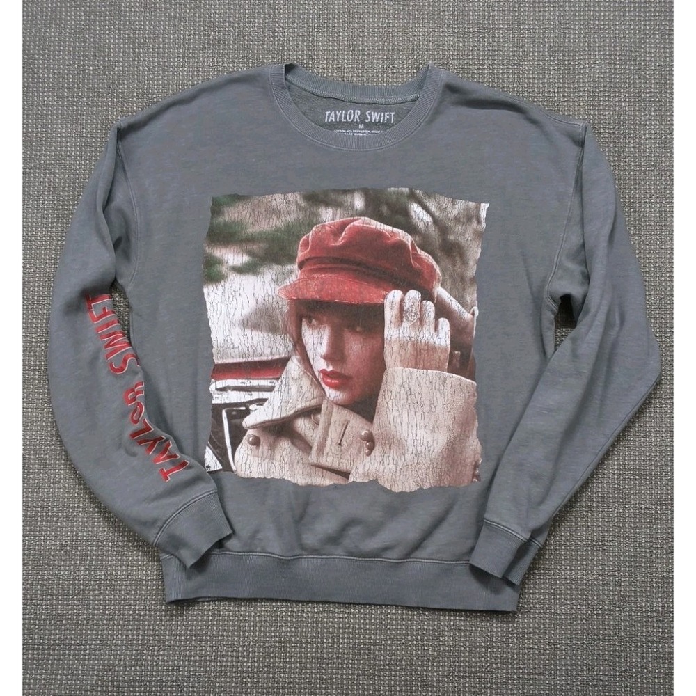 Official Taylor Swift Red Taylor's Version Album Cover Grey Crewneck Sweatshirt